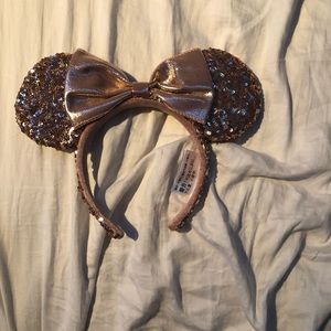 WORN ONCE ROSE GOLD SEQUENCE MICKEY MOUSE EARS